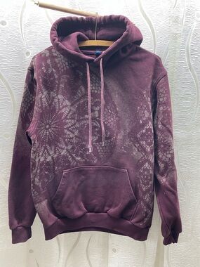 H&M Divided Hoodie Womens XS Burgundy Bleached Lace Graphic Pullover Good Lace‎